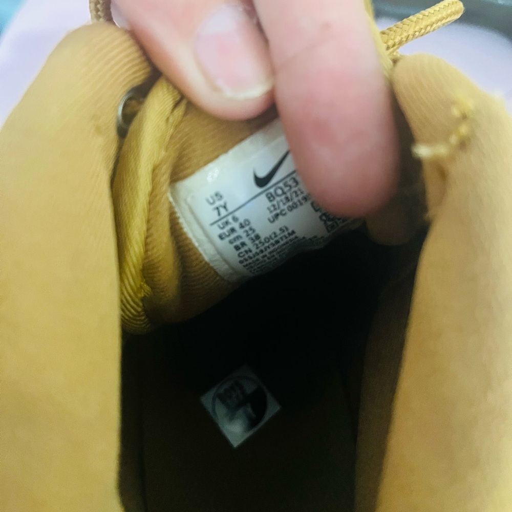 Nike Manoa LTR Wheat/Black Boots - BRAND NEW; NEVER WORN! - Picture 5 of 5